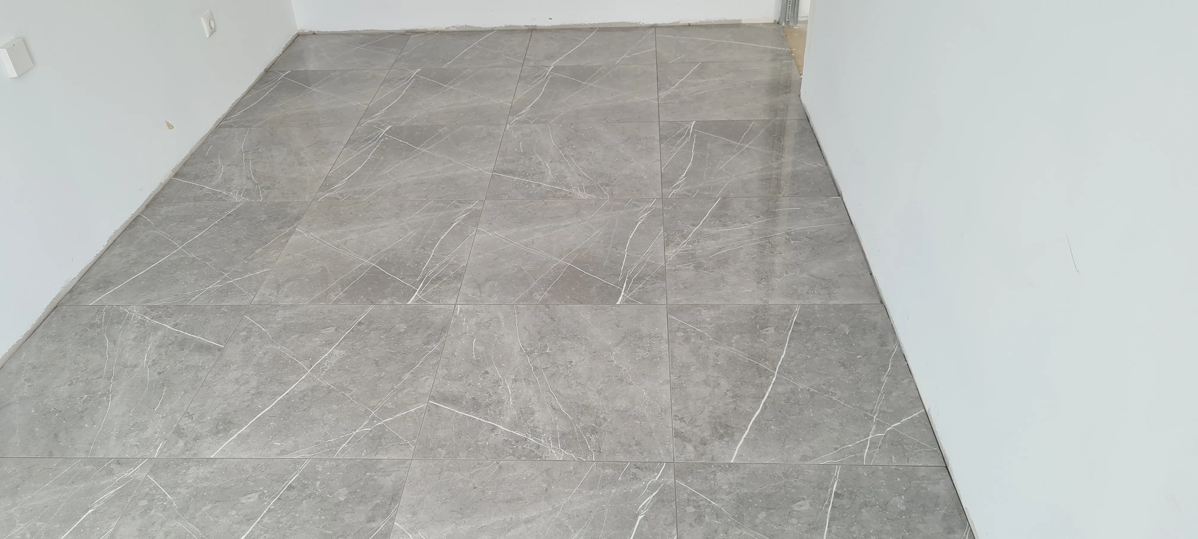 las du carrelage 44