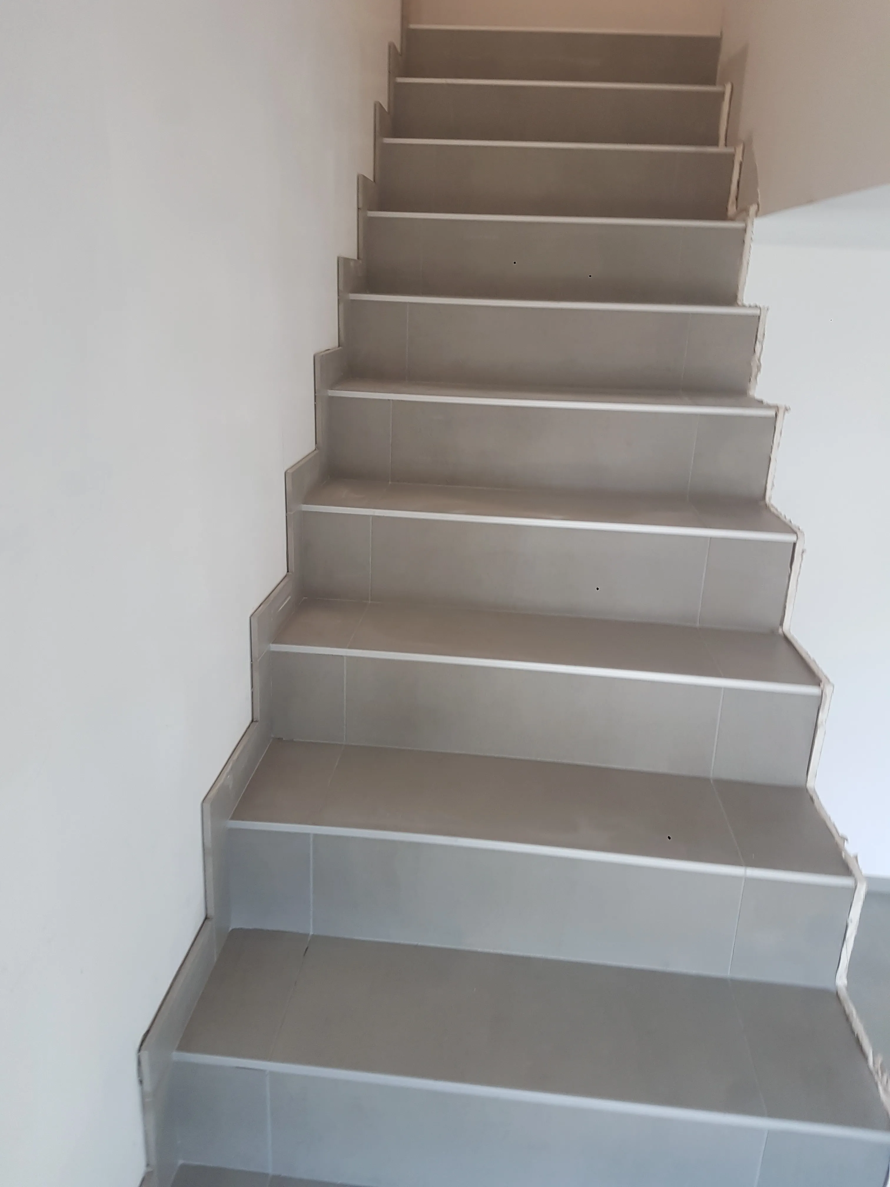 las du carrelage 76